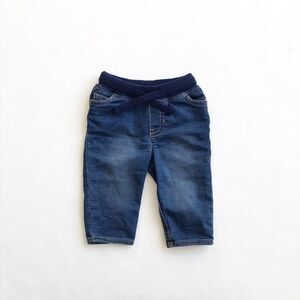 Carters soft pull up jeggings  EUC 6 months